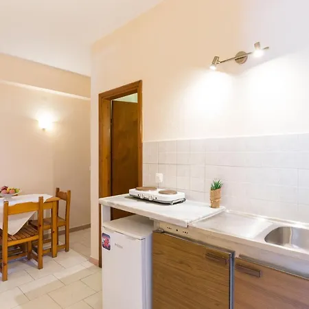 Apartment Seaside Budget By Konnect, Beach